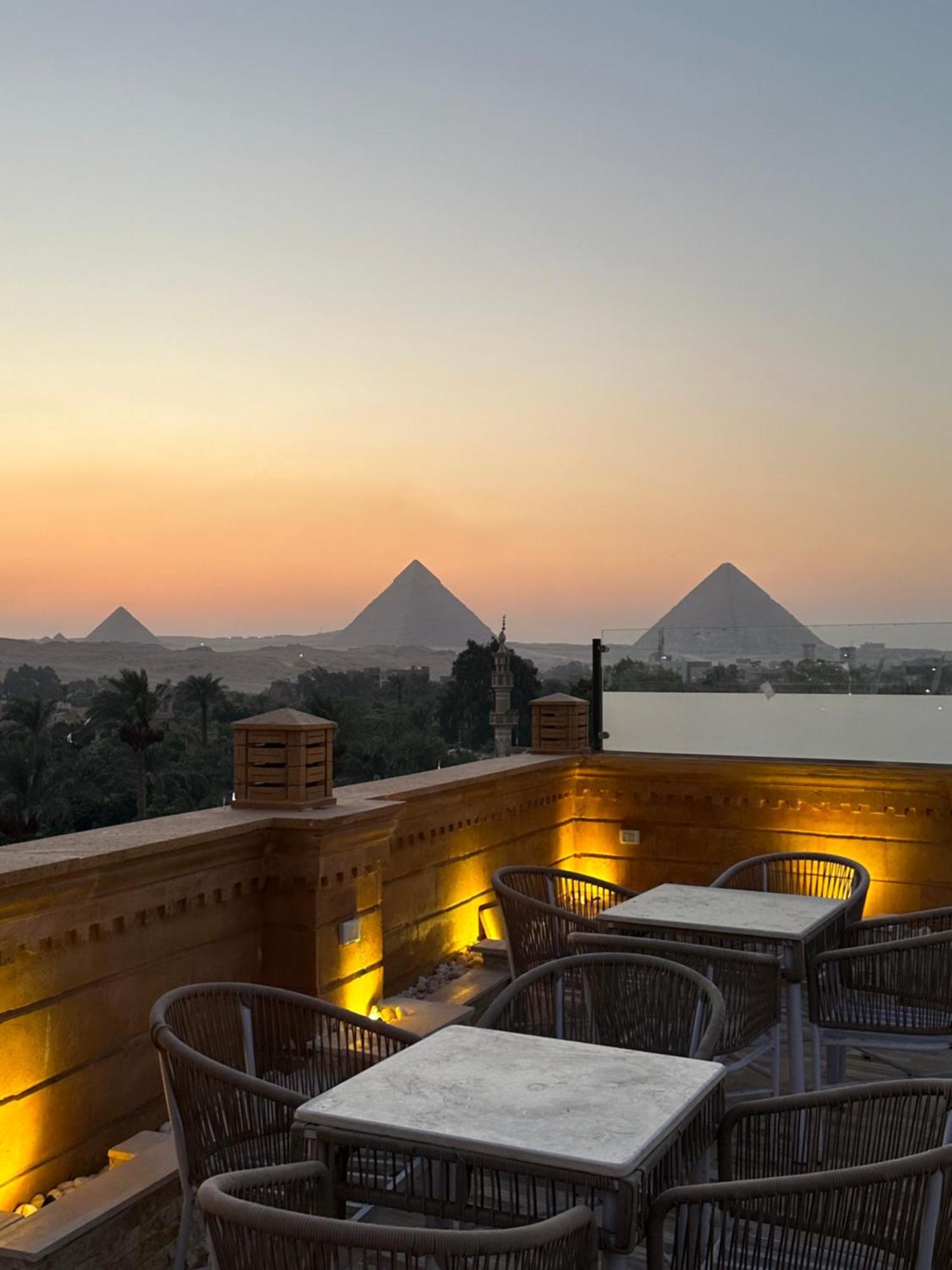 Taj Pyramids View Inn Kafret el-Gabal Exteriér fotografie