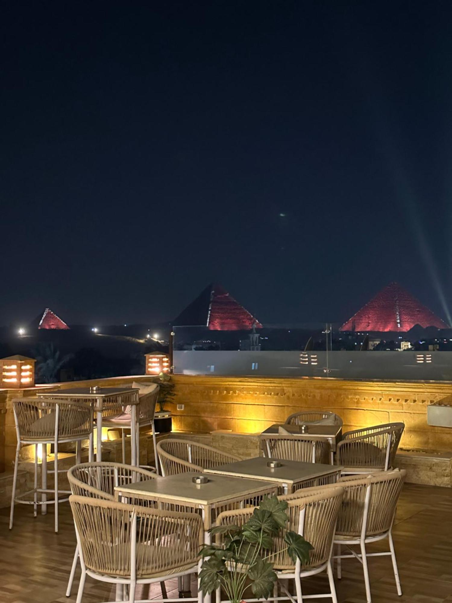 Taj Pyramids View Inn Kafret el-Gabal Exteriér fotografie